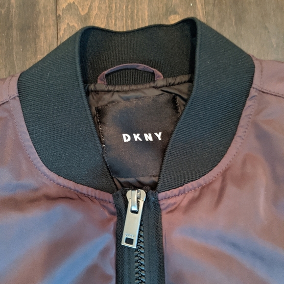 NWOT DKNY Nylon Purple Bomber - Picture 3 of 9